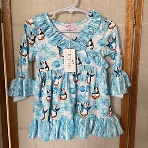 Pete + Lucy Playful Penguins Dress size 6/12 M